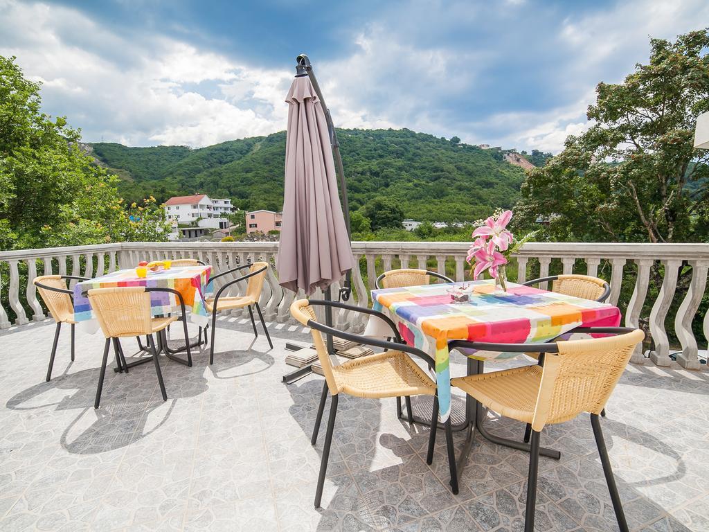 Bonaca Konukevi Budva